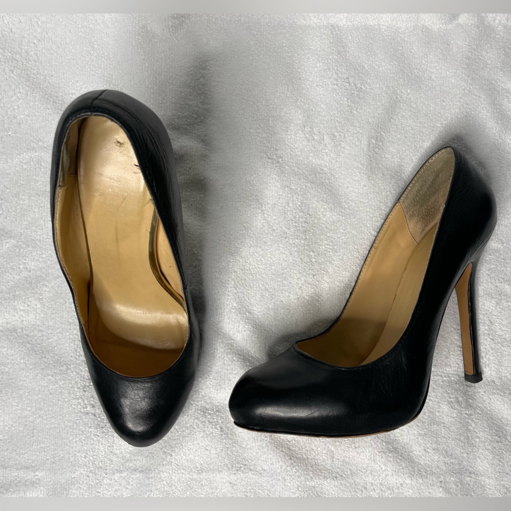 Black leather 4.5 inch heels
